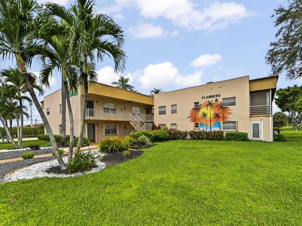 20 Flanders A, Delray Beach, FL 33484