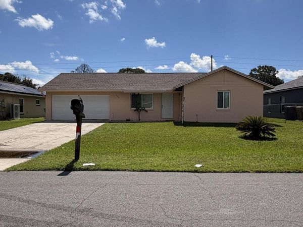 908 CUMBRAN Lane, Kissimmee, FL 34758