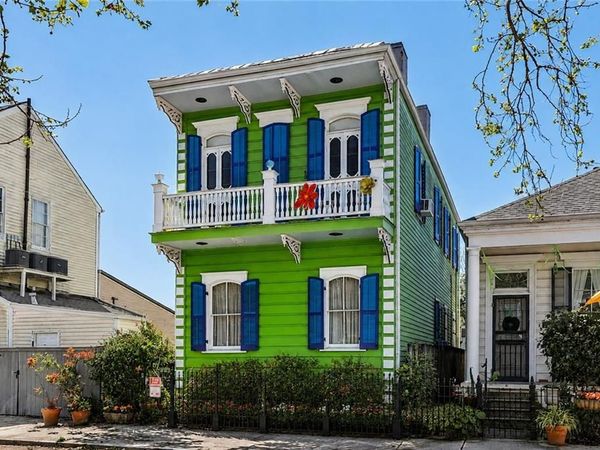 1014 FIRST Street , New Orleans, LA 70130