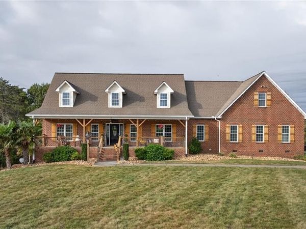 5734 Ogburn Stables Road , Tobaccoville, NC 27050