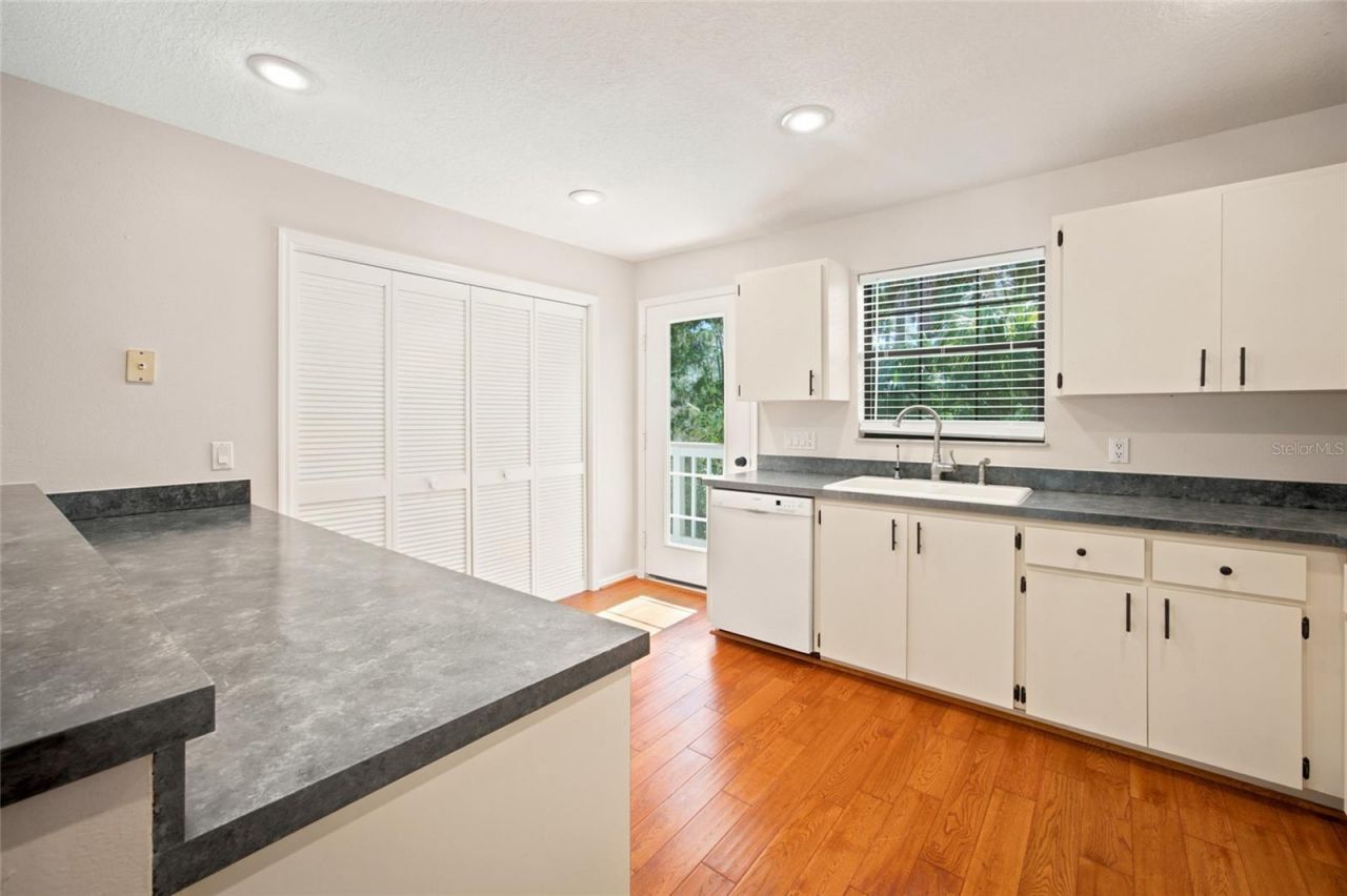 43 64th Street, Yankeetown, FL 34498 Photo