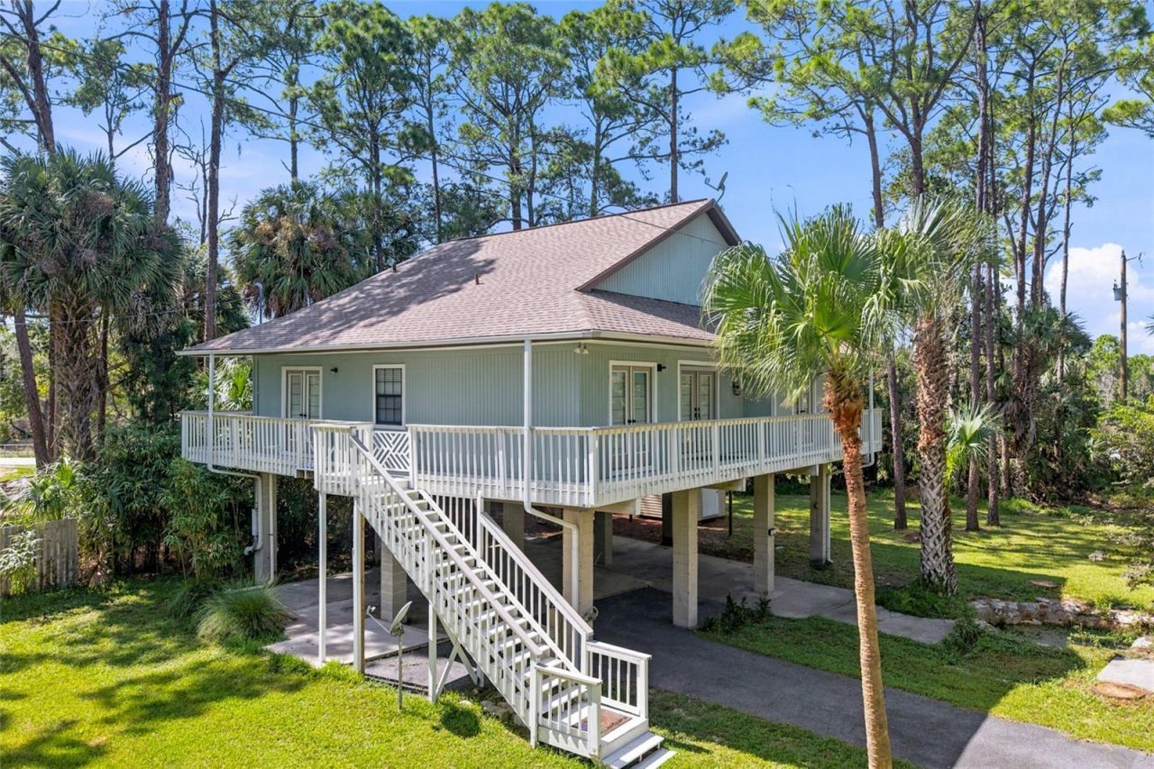 43 64th Street, Yankeetown, FL 34498 Photo