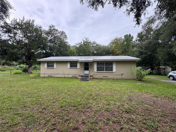 602 N DIVISION STREET, MICANOPY, FL 32667