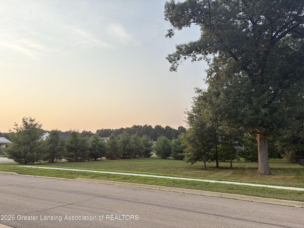 2522 Oakland Farms Trail, Portage, MI 49024