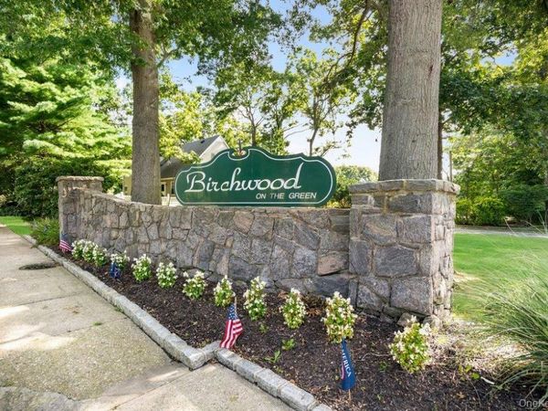 3113 Wilshire, Unit 3113, Oakdale, NY 11769
