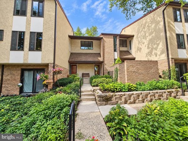 5 12 ASPEN WAY, DOYLESTOWN, PA 18901