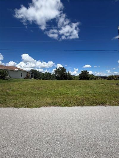 401 NW 8th Ter, Cape Coral, FL 33993 Photo
