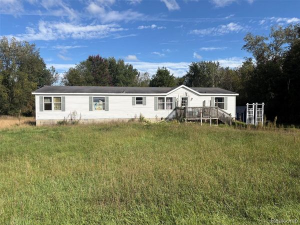 9381 21 Mile NE Road, Nelson Township, Mi 49343