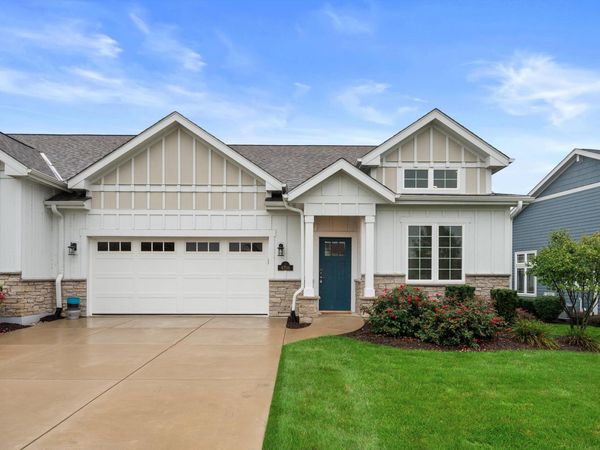 4706 N cottage Ln, Pleasant Prairie, WI 53158