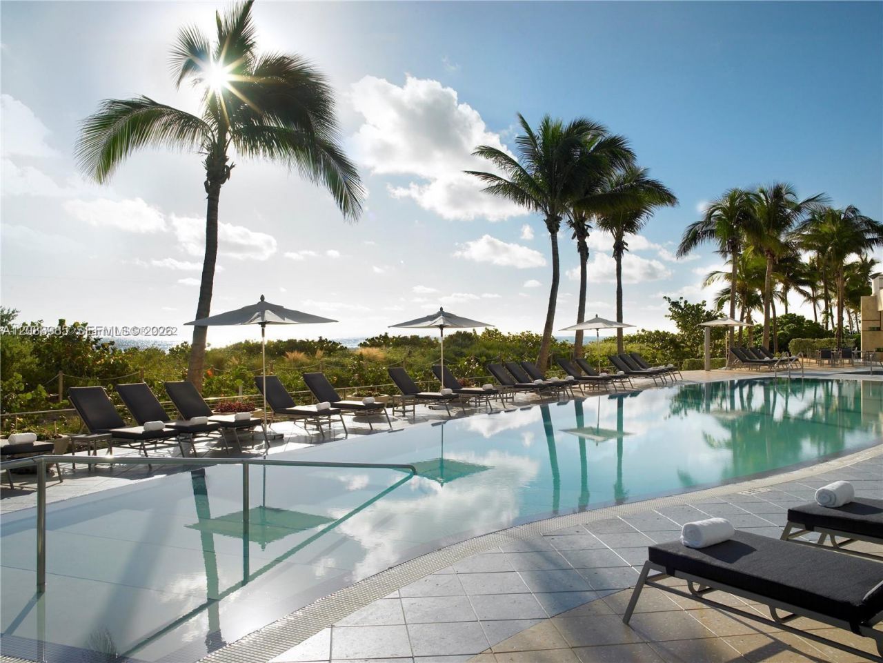 6801 Collins Ave, Unit 1202/1211, Miami Beach, FL 33141 Photo