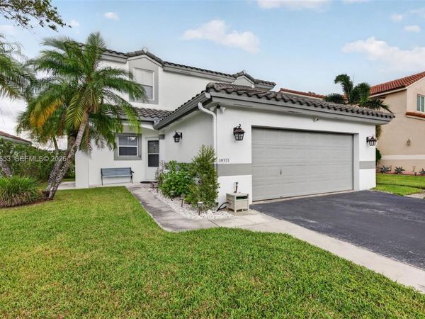 18577 NW 19th St , Pembroke Pines, FL 33029