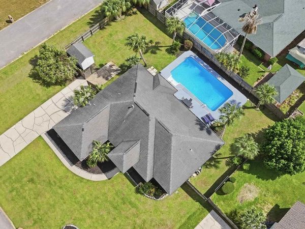 4122 Cobia St, Pensacola, FL 32507