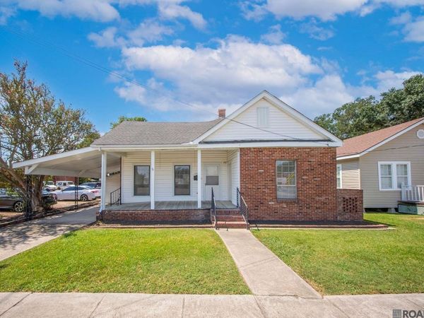159 6th St, Port Allen, LA 70767