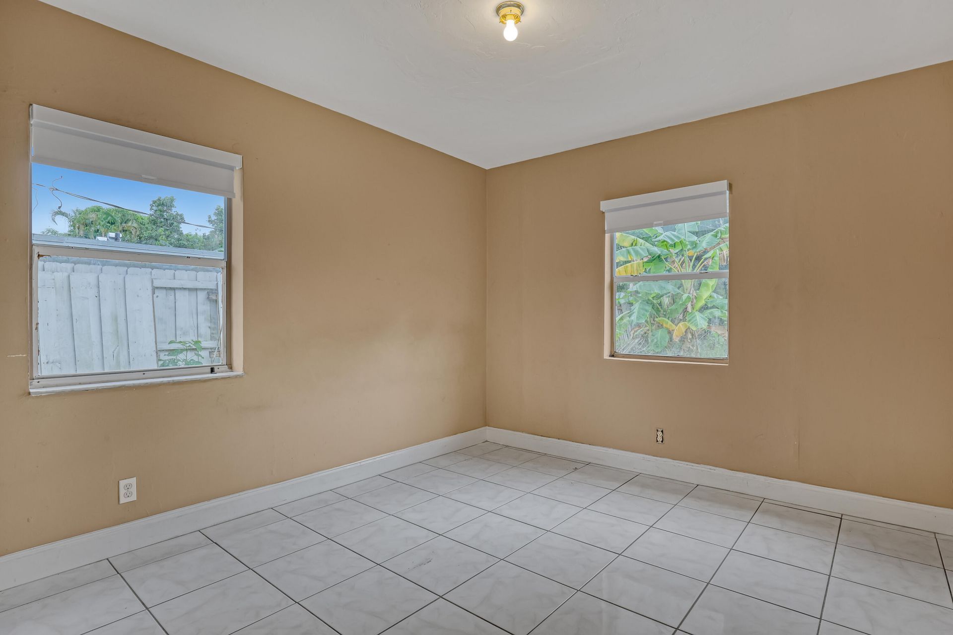 1627 4th Court Ne, Boynton Beach, FL 33435 Photo