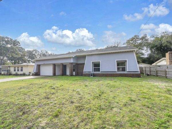 358 NE Kepner Drive, Fort Walton Beach, FL 32548