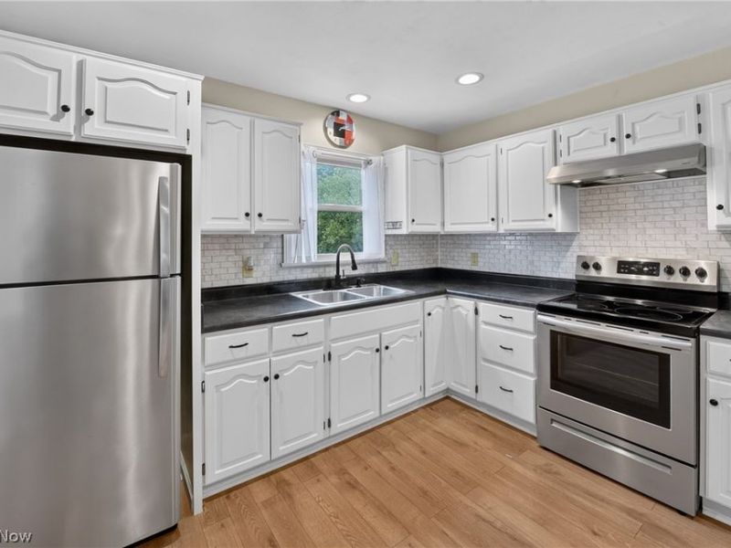 1729 Woodcrest Drive, Wooster, OH 44691 Photo 13