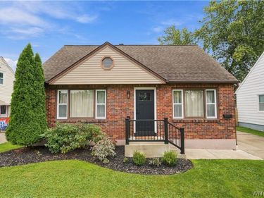 69 Layton Avenue , Buffalo, NY 14226