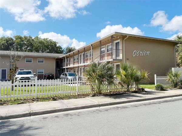 501 NW 15TH AVENUE , Unit 4, GAINESVILLE, FL 32601