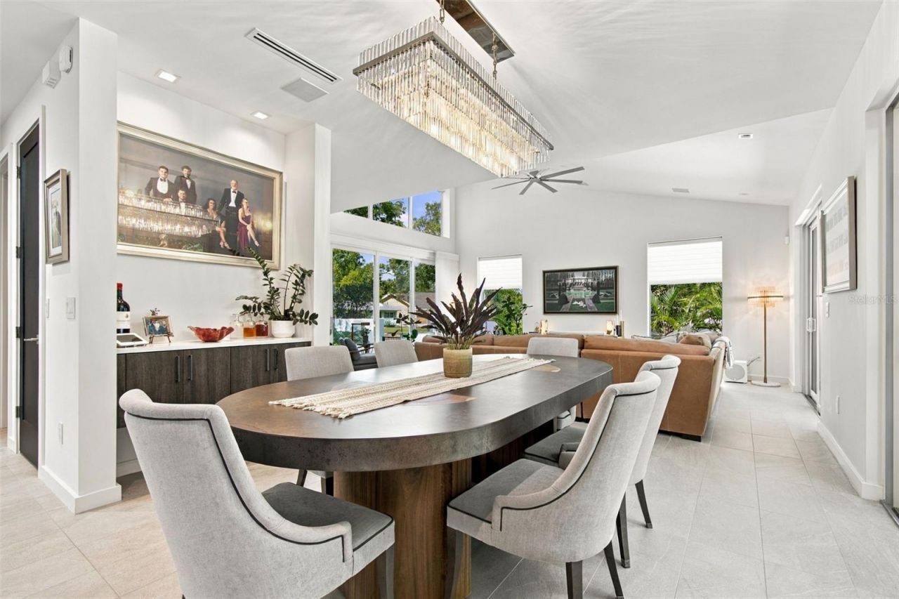 4440 Pompano Drive Se, Saint Petersburg, FL 33705 Photo