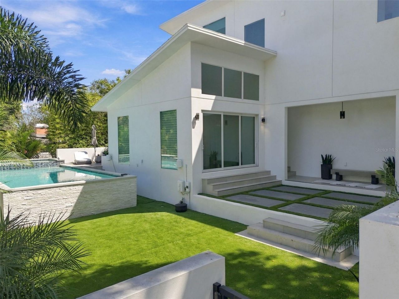 4440 Pompano Drive Se, Saint Petersburg, FL 33705 Photo