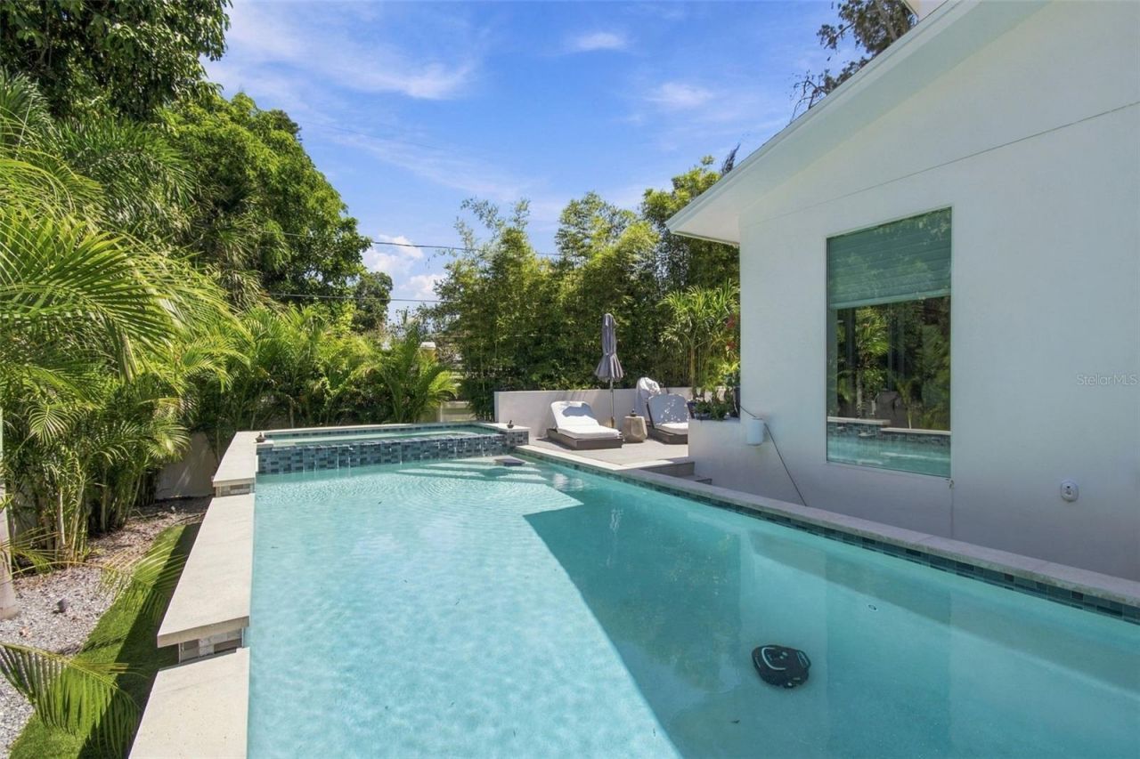 4440 Pompano Drive Se, Saint Petersburg, FL 33705 Photo