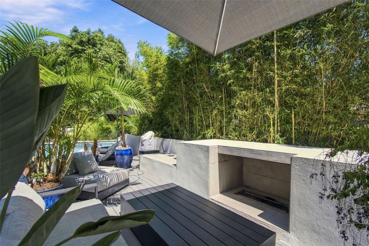 4440 Pompano Drive Se, Saint Petersburg, FL 33705 Photo