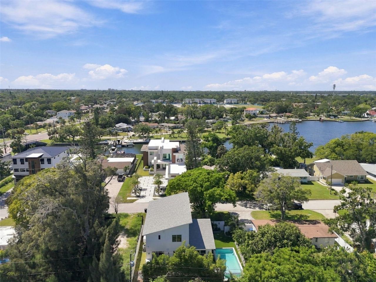 4440 Pompano Drive Se, Saint Petersburg, FL 33705 Photo