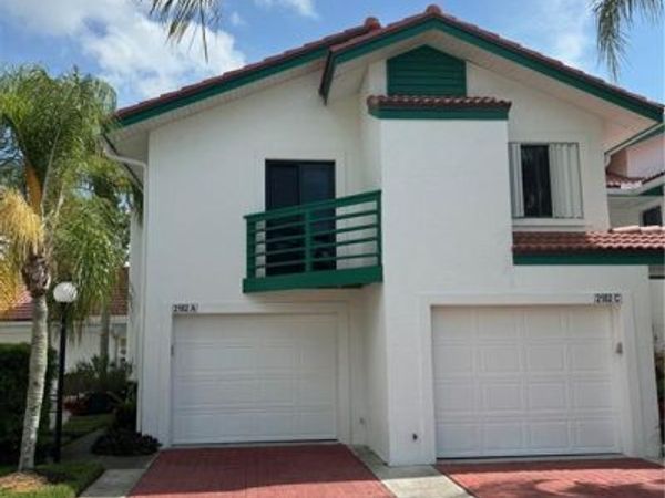 2182 Anchorage LN , Unit A, NAPLES, FL 34104
