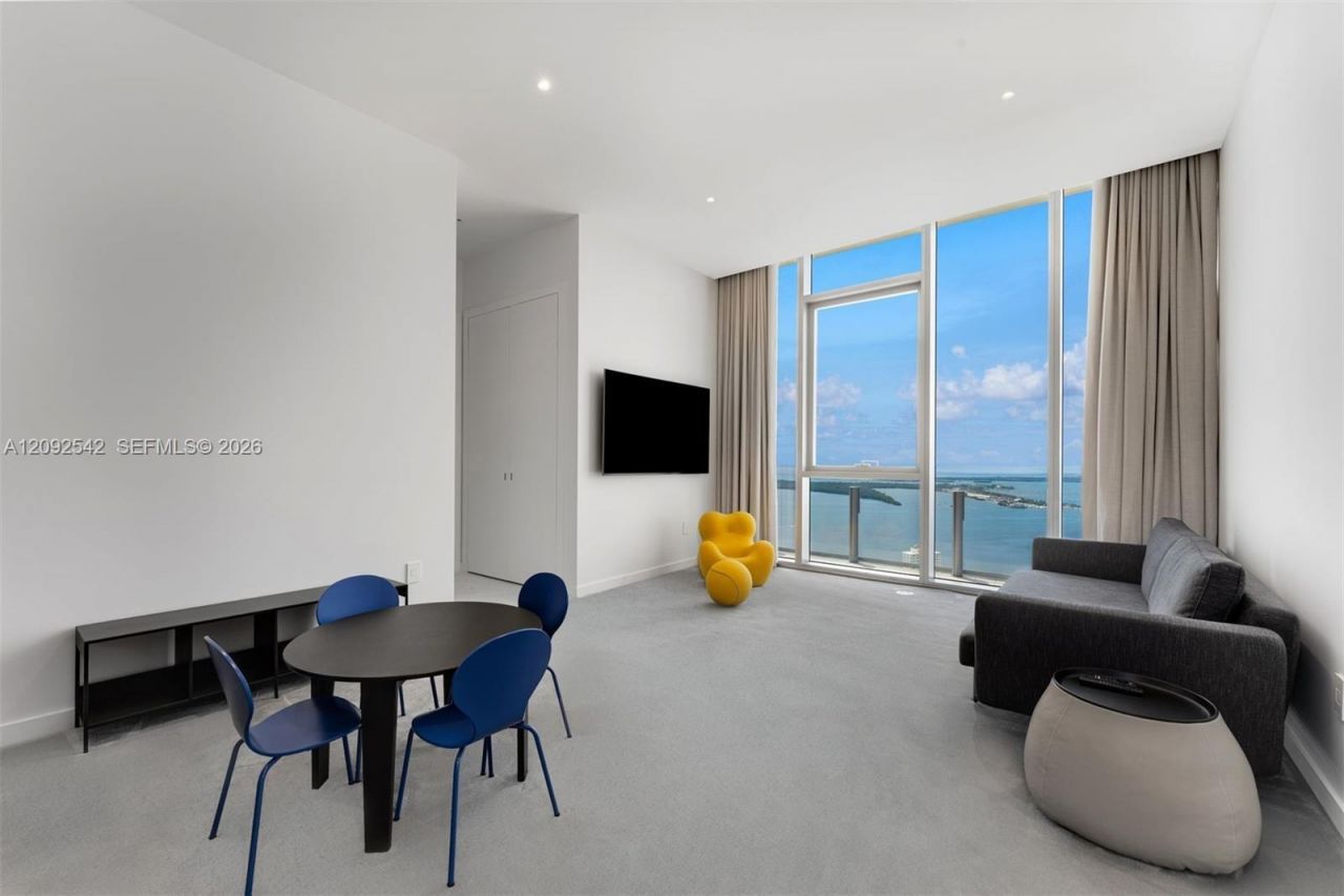 300 Biscayne Boulevard Way, Unit PH5801C, Miami, FL 33131 Photo