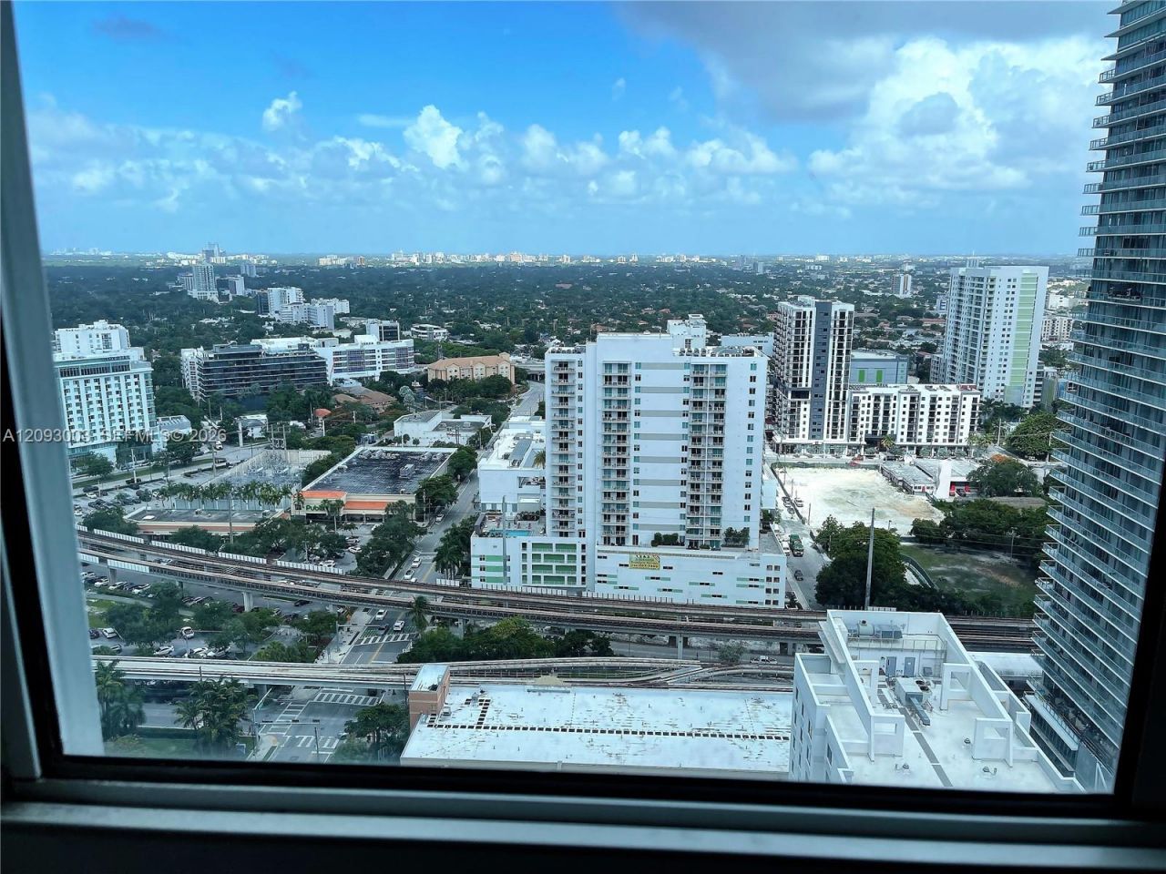 1250 S Miami Ave , Unit 2906, Miami, FL 33130 Photo