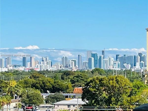 1805 Ponce De Leon Blvd, Unit 611, Coral Gables, FL 33134
