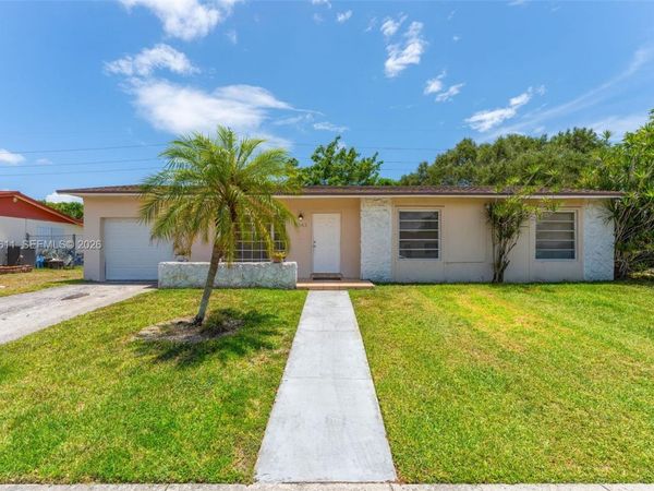15543 SW 107th Ct , Miami, FL 33157