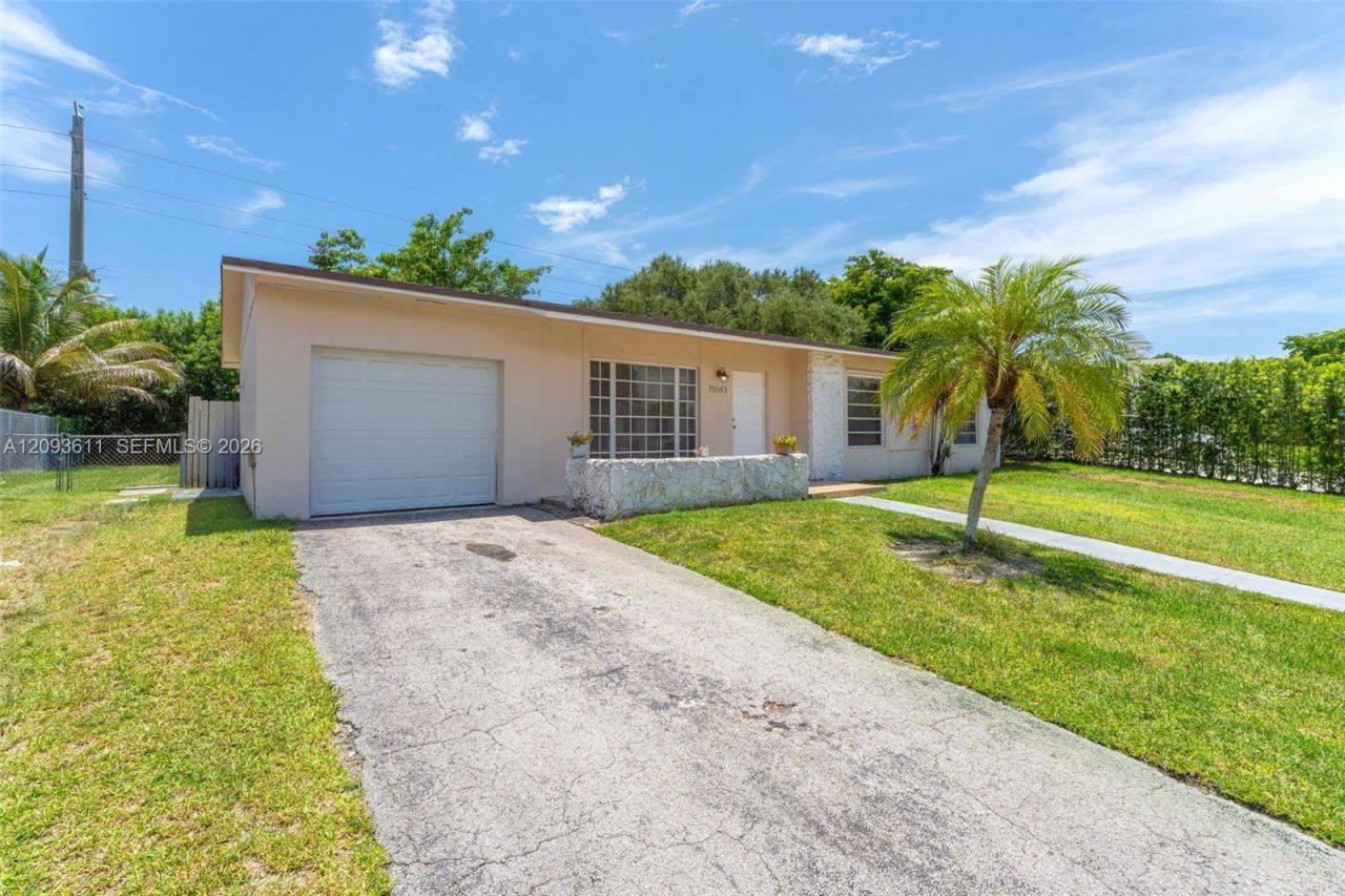 15543 SW 107th Ct , Miami, FL 33157 Photo