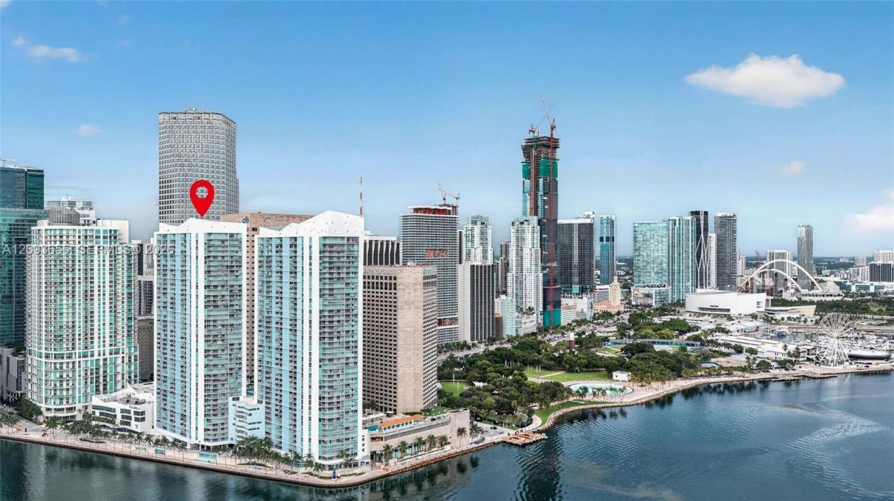 325 S Biscayne Blvd, Unit 2320, Miami, FL 33131 Photo