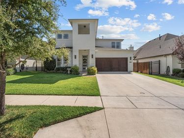 513 Sheer Bliss Lane , Fort Worth, TX 76114