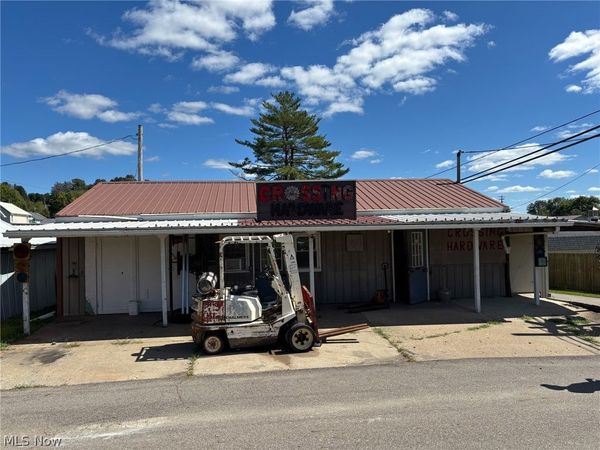 218-1/2 E Muskingum Street , Freeport, OH 43973