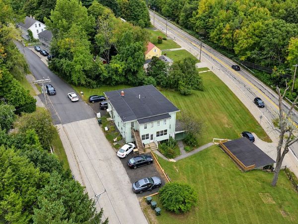 2 Depot Rd, Oxford, MA 01540