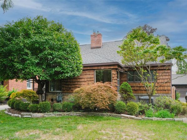 12733 Kingston Avenue, Huntington Woods, Mi 48070
