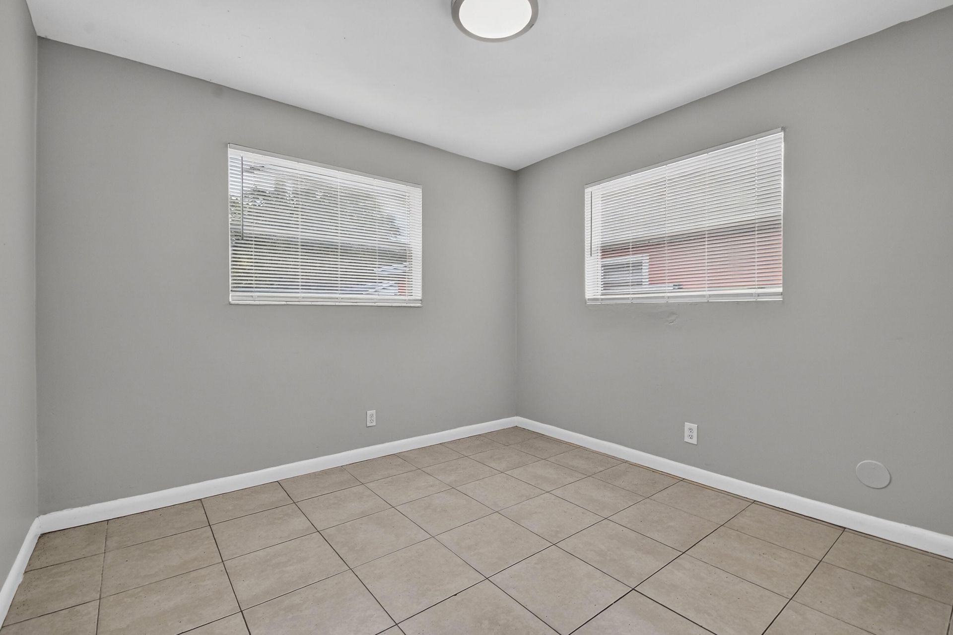 1037 W 28th Street, Riviera Beach, FL 33404 Photo