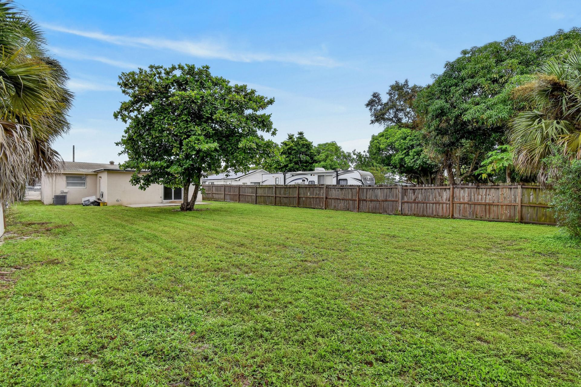 1037 W 28th Street, Riviera Beach, FL 33404 Photo