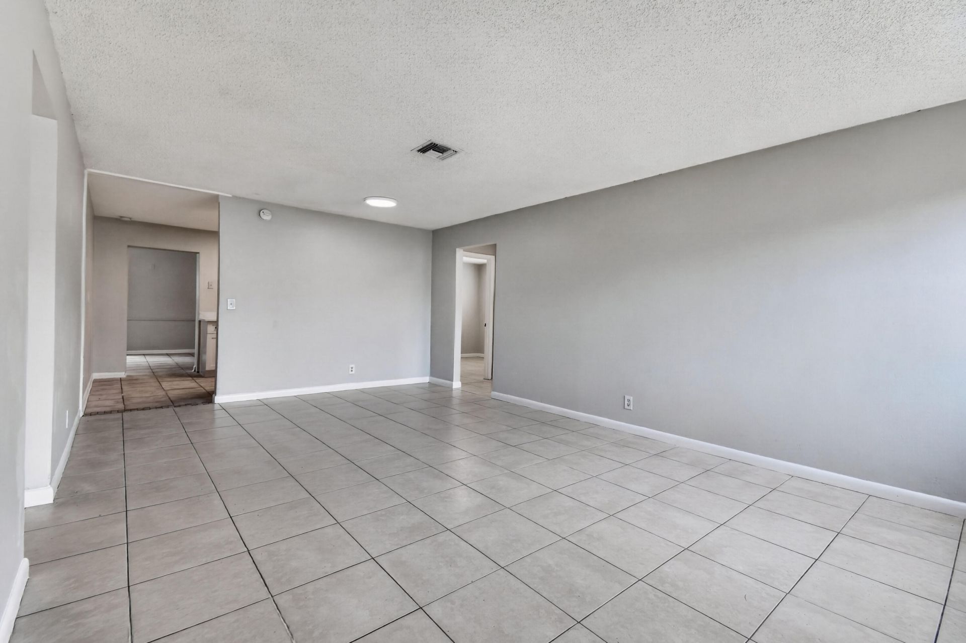 1037 W 28th Street, Riviera Beach, FL 33404 Photo
