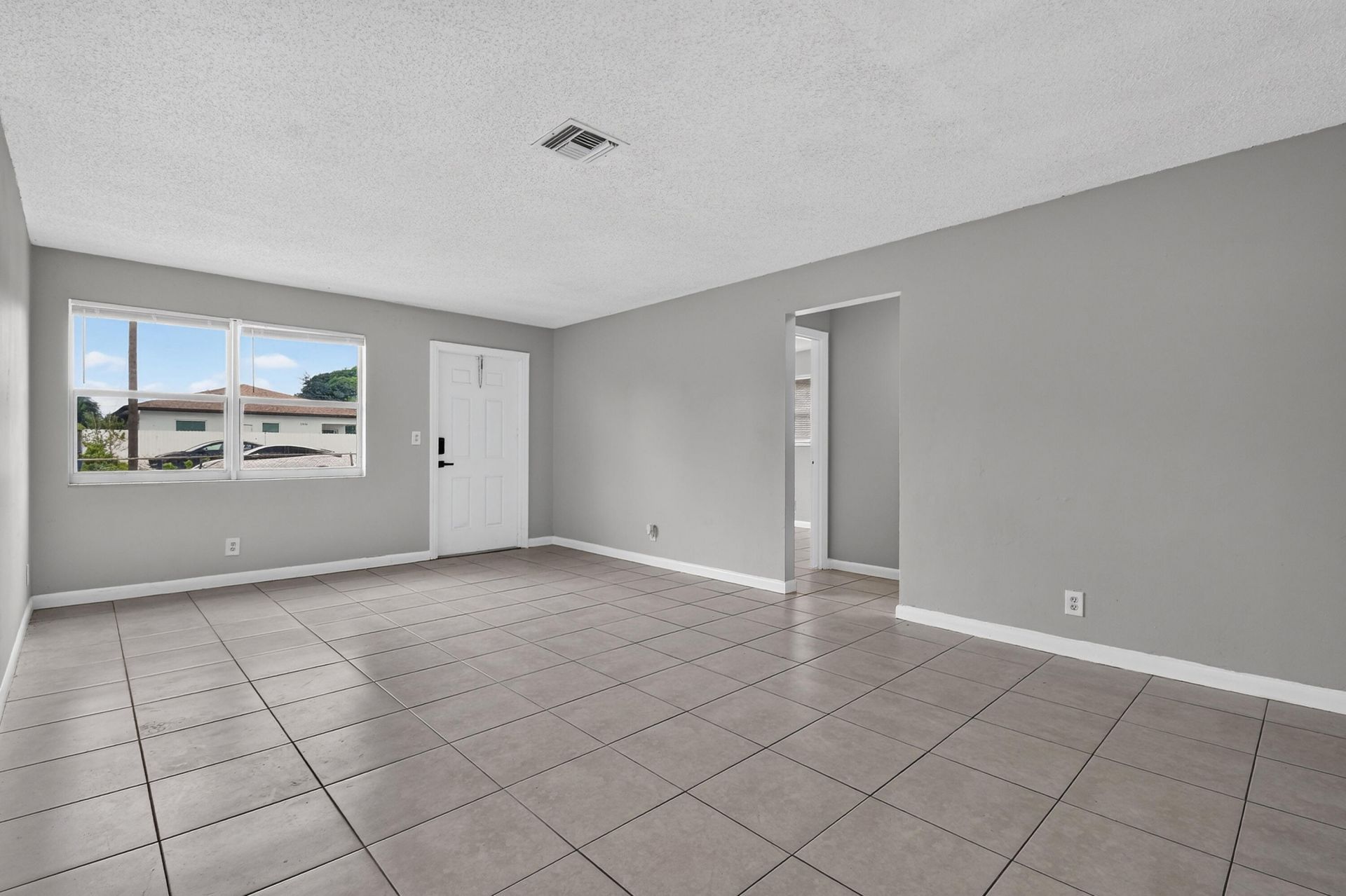 1037 W 28th Street, Riviera Beach, FL 33404 Photo