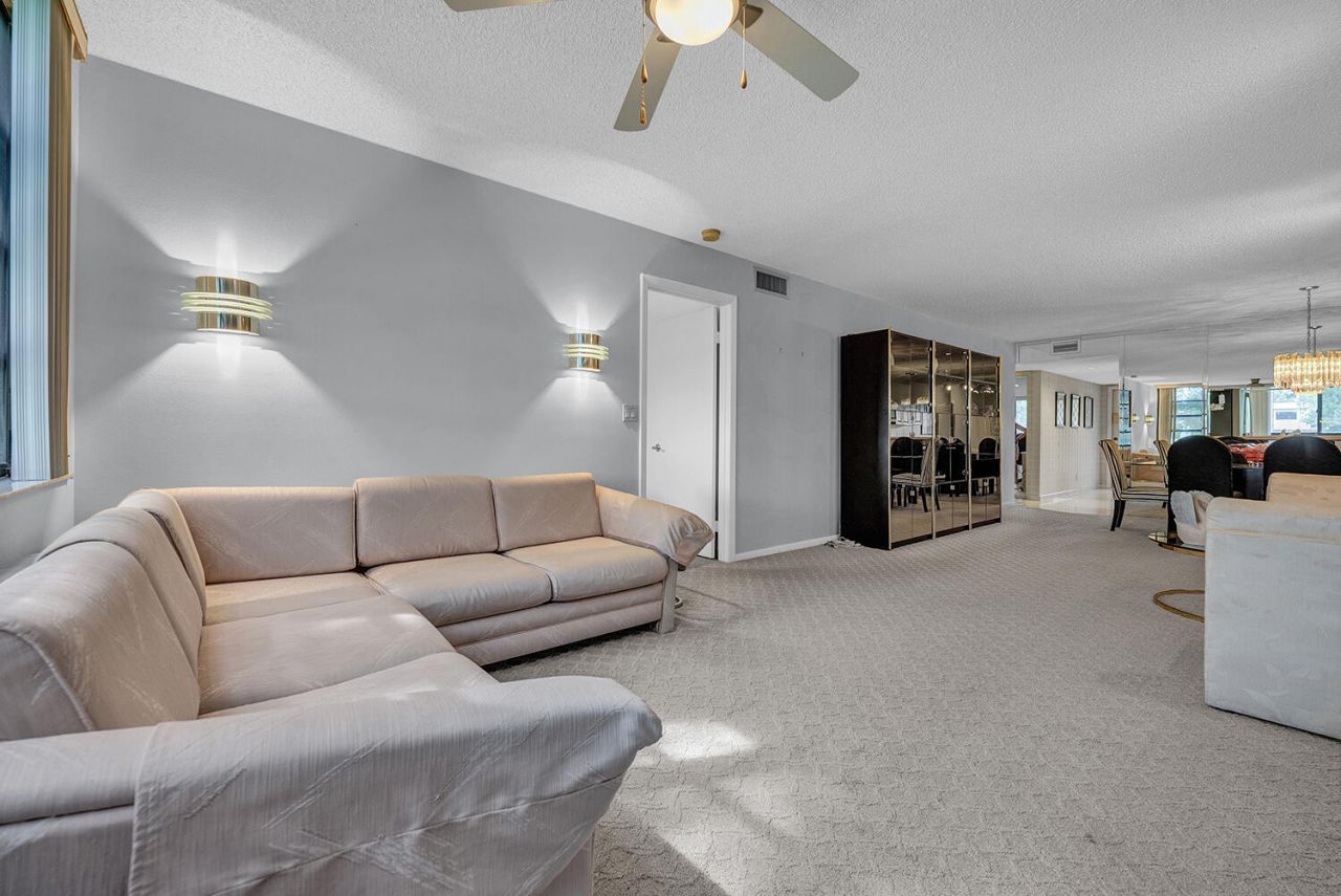 15074 Witney Road, Unit 205, Delray Beach, FL 33484 Photo