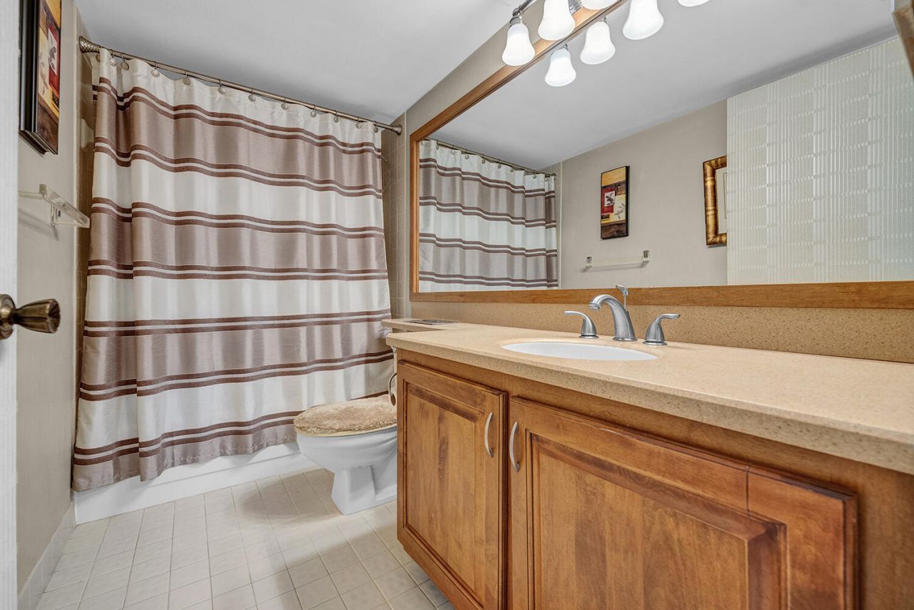 15074 Witney Road, Unit 205, Delray Beach, FL 33484 Photo