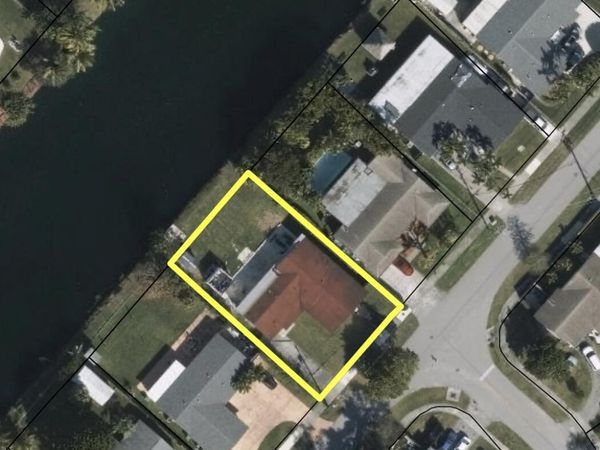 19762 Bel Aire Drive, Cutler Bay, FL 33157