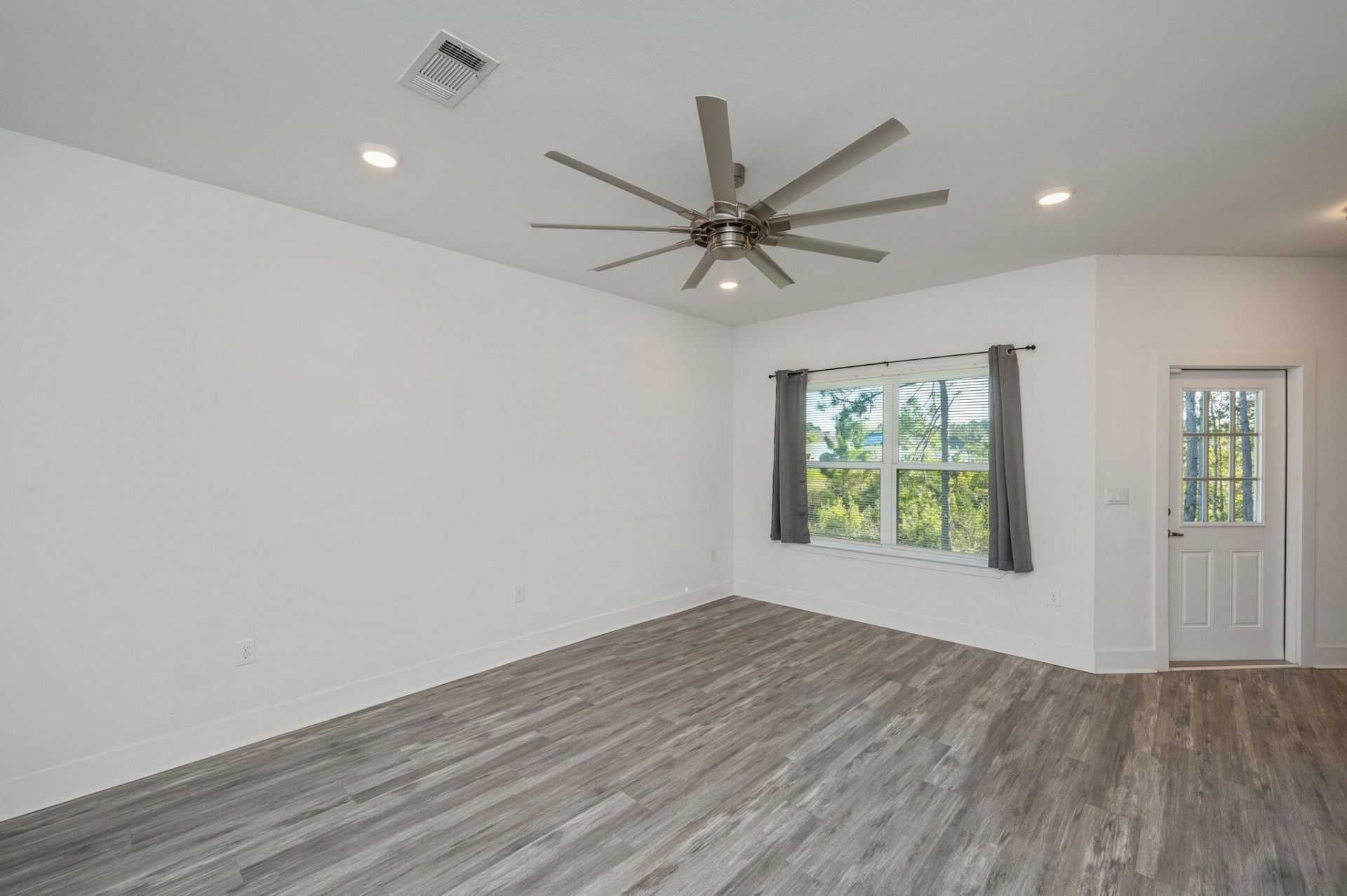 201 Upia Drive, Crestview, FL 32536 Photo