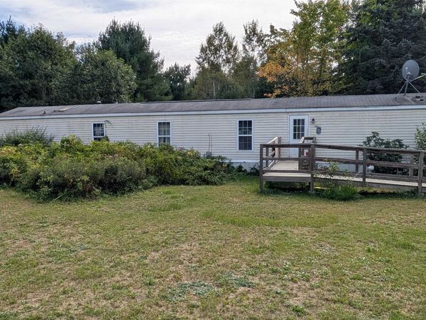 100 Martin Road, Deering, NH 03244