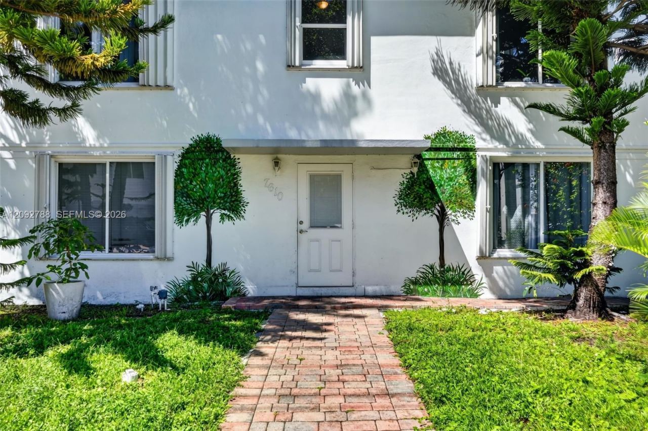7610 Dickens Ave , Miami Beach, FL 33141 Photo