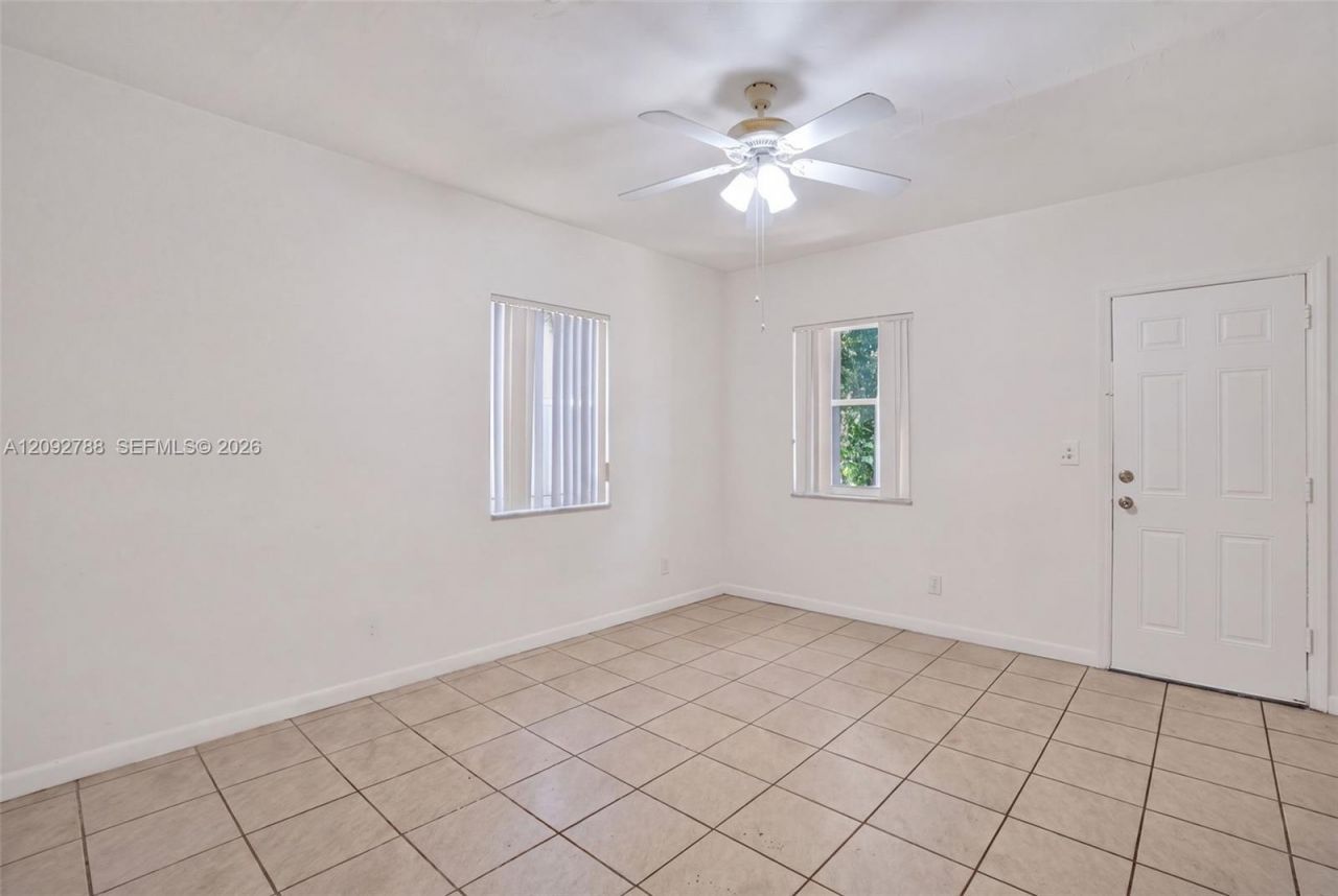 7610 Dickens Ave , Miami Beach, FL 33141 Photo