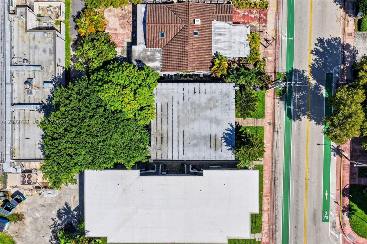 7610 Dickens Ave , Miami Beach, FL 33141 Photo